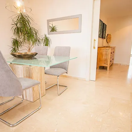 Apartmán Granados 911 *